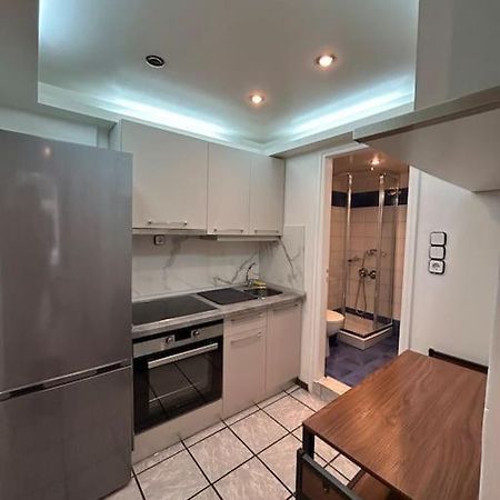 Urban Flat Next To Kalimarmaro Apartment Athens Luaran gambar