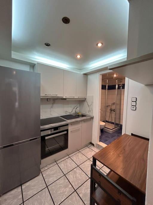 Urban Flat Next To Kalimarmaro Apartment Athens Luaran gambar