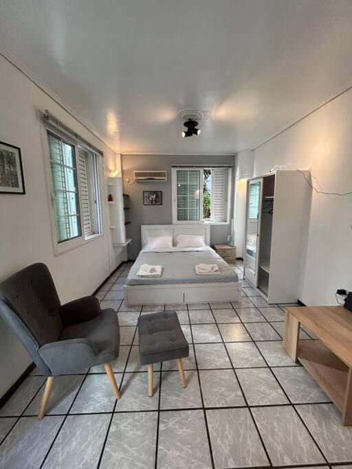 Urban Flat Next To Kalimarmaro Apartment Athens Luaran gambar